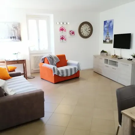 Dreams Apt, Pool, With Private Garden, Near *