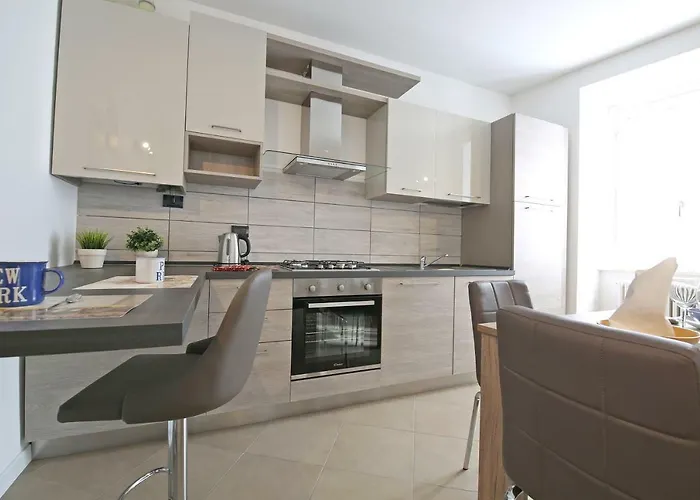 Dreams Apt, Pool, With Private Garden, Near Апартаменты