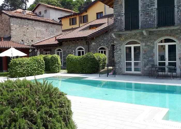 Dreams Apt, Pool, With Private Garden, Near *